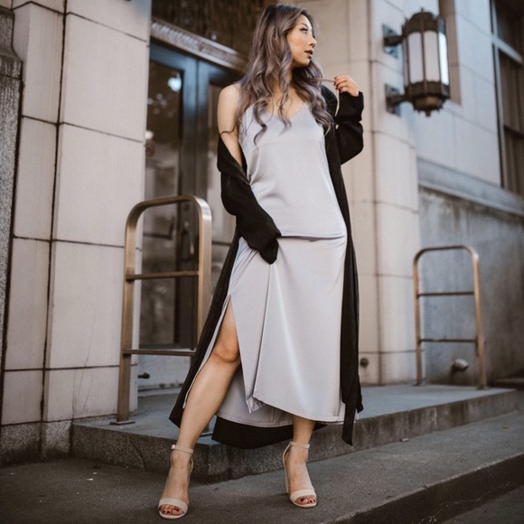 Two Feathers Teresa Slip Dress, Steel Blue, Size M - Picture 7 of 8